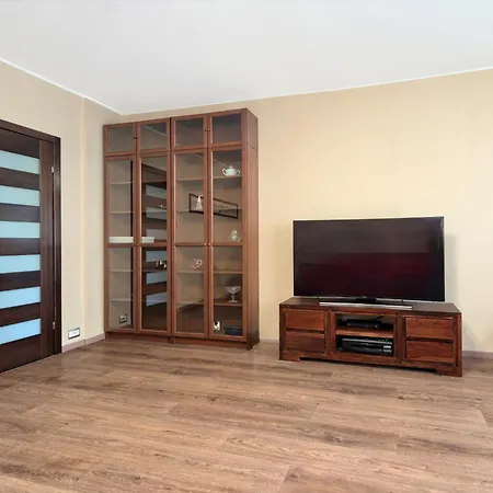 Apartment Business Apt - 50m2, Workspace, Balcony - By Rentujemy Gdansk