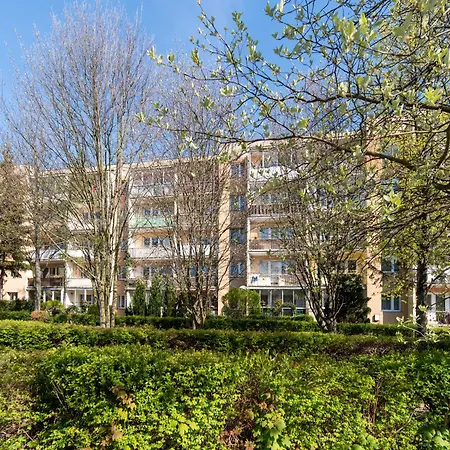 Business Apt - 50m2, Workspace, Balcony - By Rentujemy Apartment Gdansk